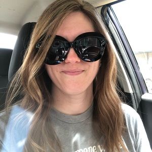 Meet your Posher, Mande